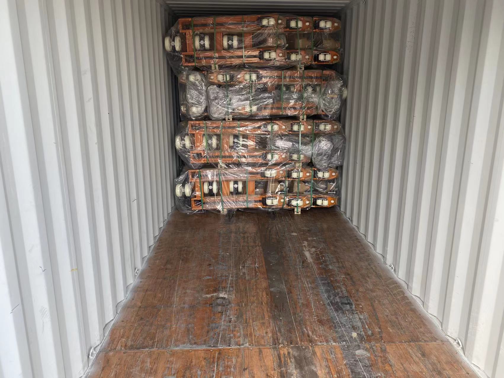 Loading hand pallet truck